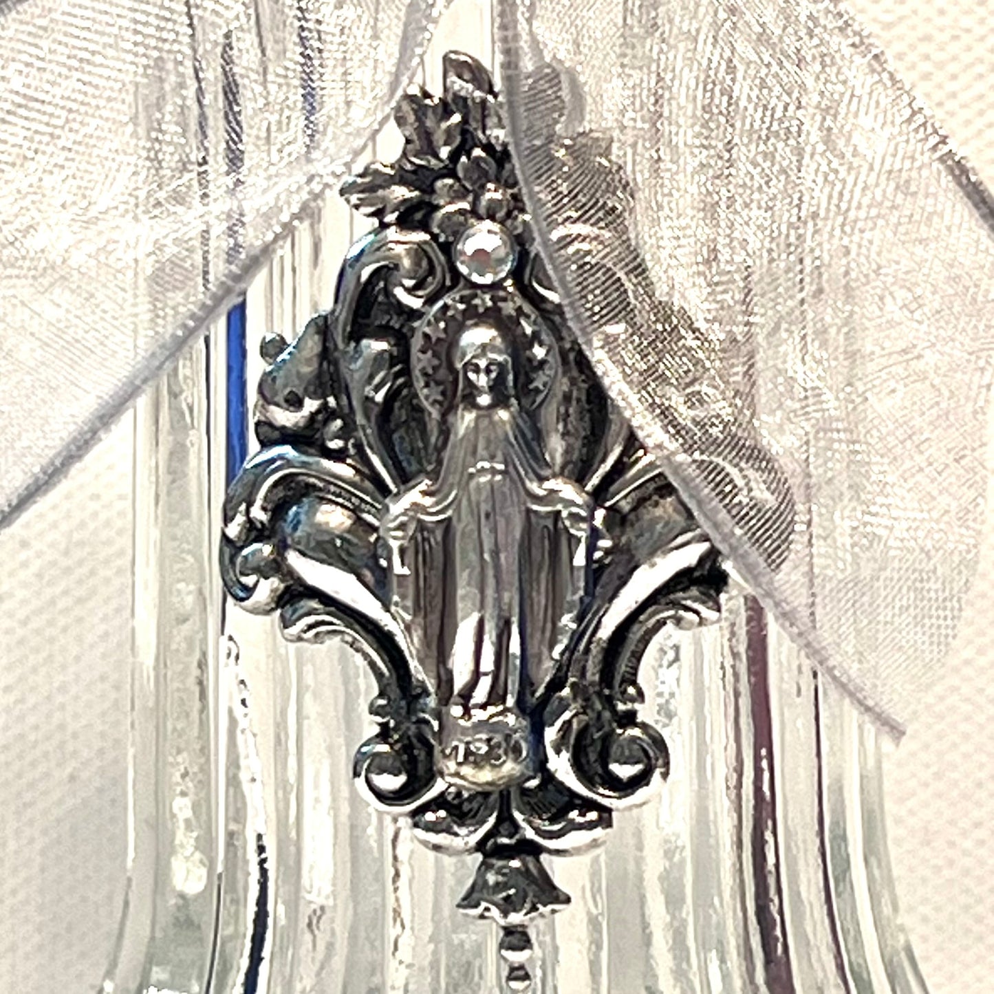 Our Lady of Grace Holy Water Bottle, Fleur de Lis, Silver